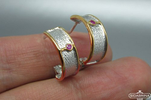 Auskarai su rubinais - AUM778