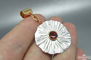 Pakabukas su granatu - PAM449