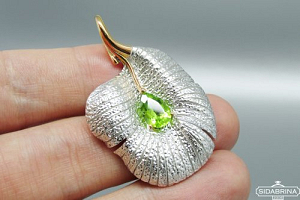 Pakabukas su peridotu - PAM666