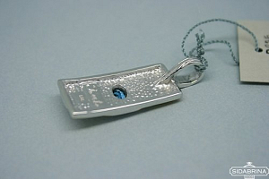 Pakabukas su topazu - PAM291