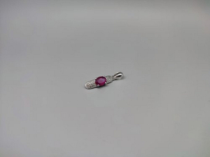 Sidabrinis pakabukas su korundu- PAM910