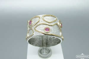 Žiedas su rožiniais safyrais - ZDM1009