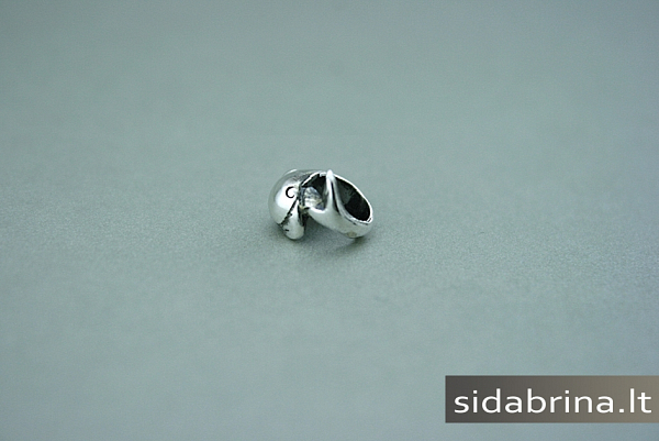 Apyrankės pakabukas - PAA019