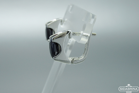 Auskarai su korundu - AUM2023