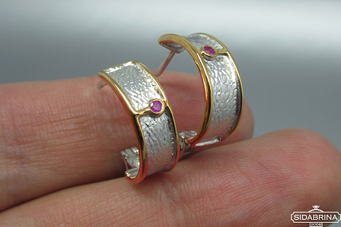 Auskarai su rubinais - AUM778