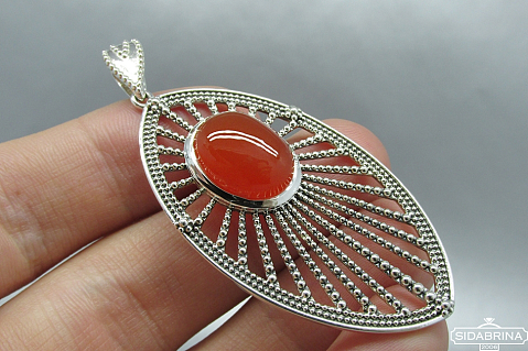 Pakabukas su karneoliu - PAM391