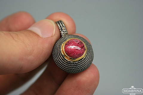 Pakabukas su natūraliu akmenimi - PAM308