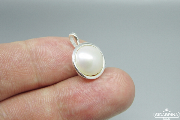 Pakabukas su perlu - PAM818