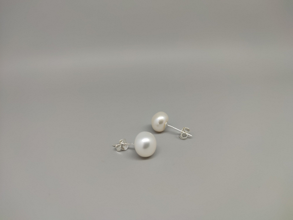 Sidabriniai auskarai su kultivuotu perlu - AUM2421