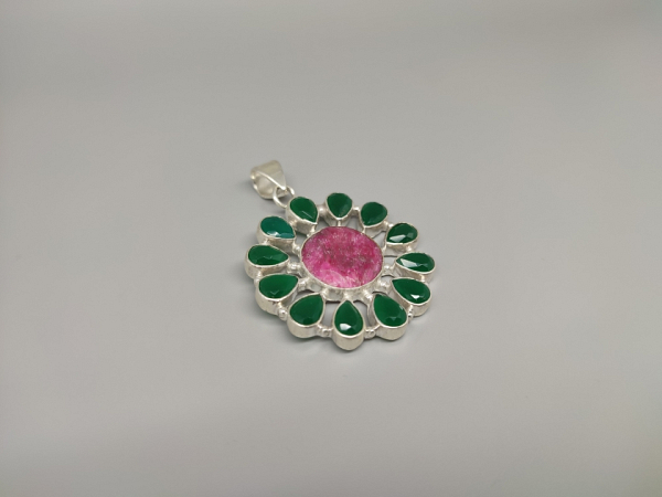 Sidabrinis pakabukas su korundu ir berilu - PAM917