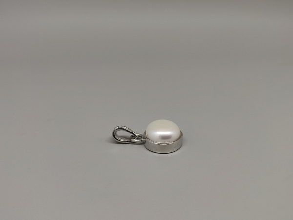 Sidabrinis pakabukas su kultivuotu perlu - PAM919