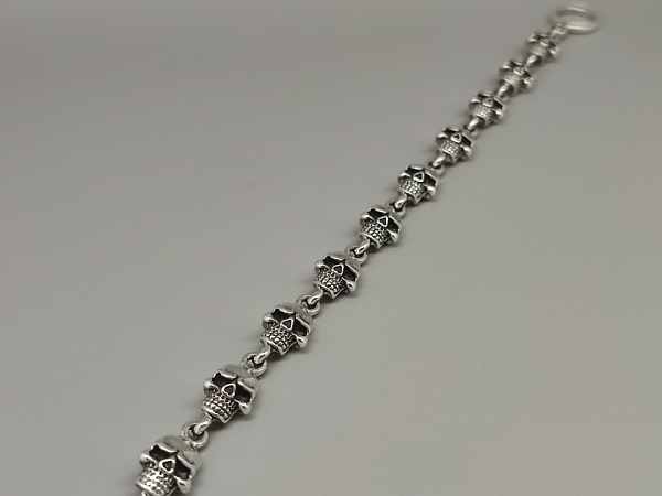 Vyriška sidabrinė apyrankė - APV200