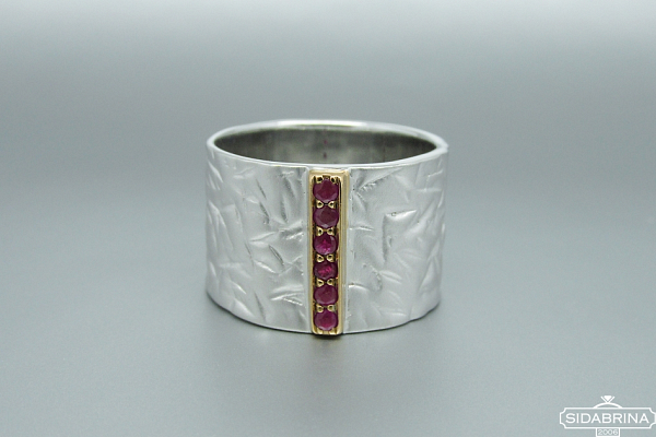 Žiedas su rubinais - ZDM714
