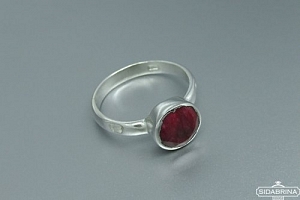 Žiedas su natūraliu akmenimi - ZDM546